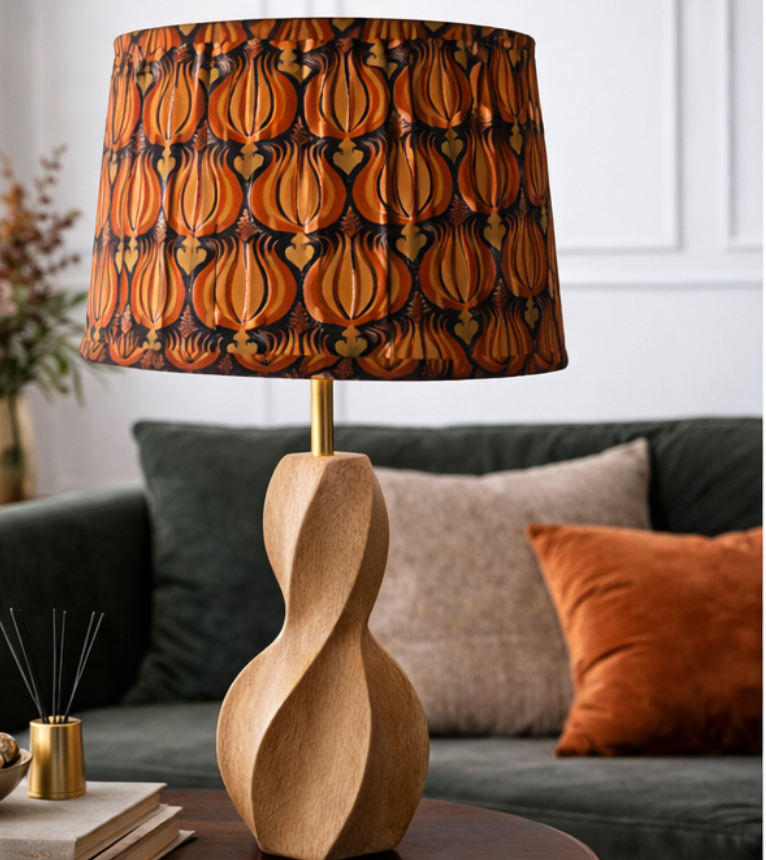 RB Straight Empire Pleated & Lumo Twist Wooden Combo