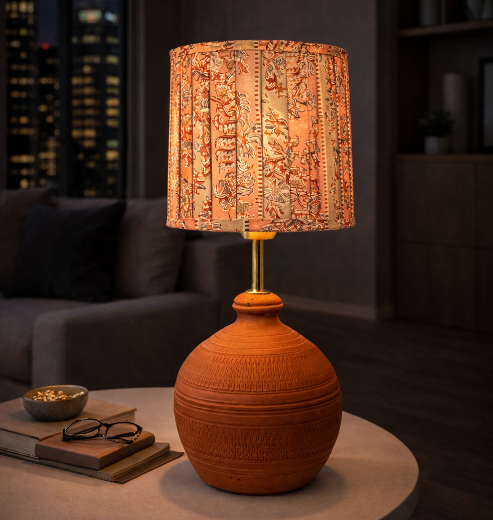 Kalamkari Virtical Rythm Pleated & Koora Earth Red Combo